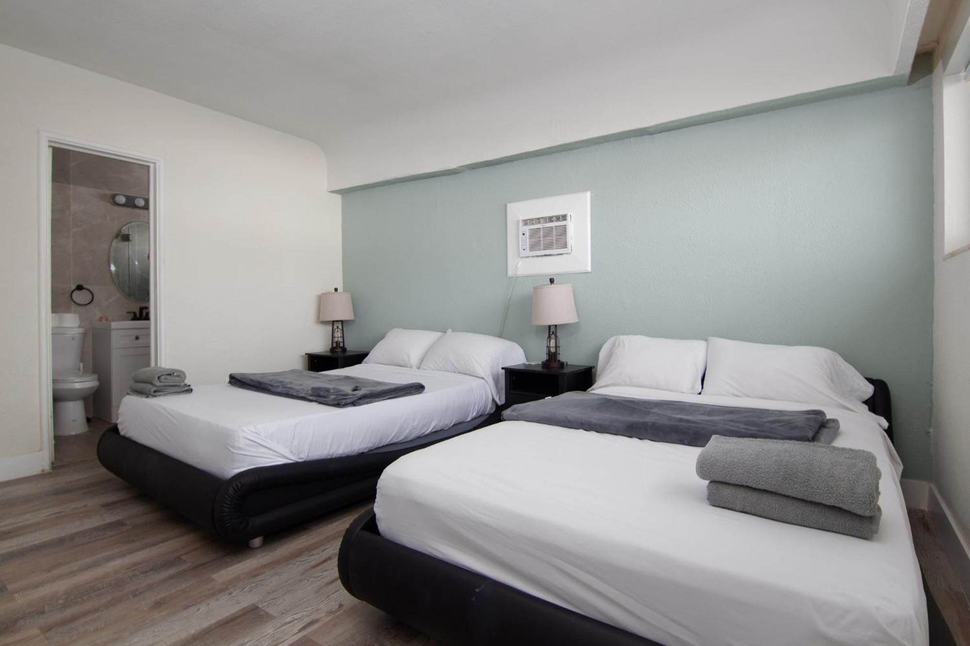 Pousada Suites Hollywood Esterno foto