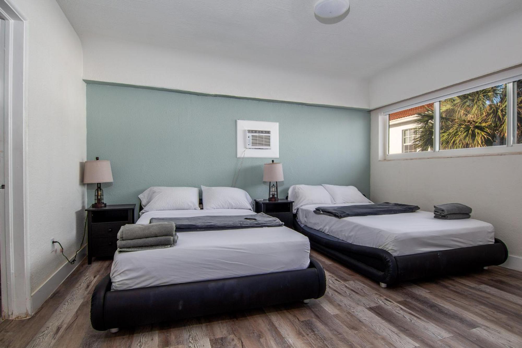 Pousada Suites Hollywood Esterno foto