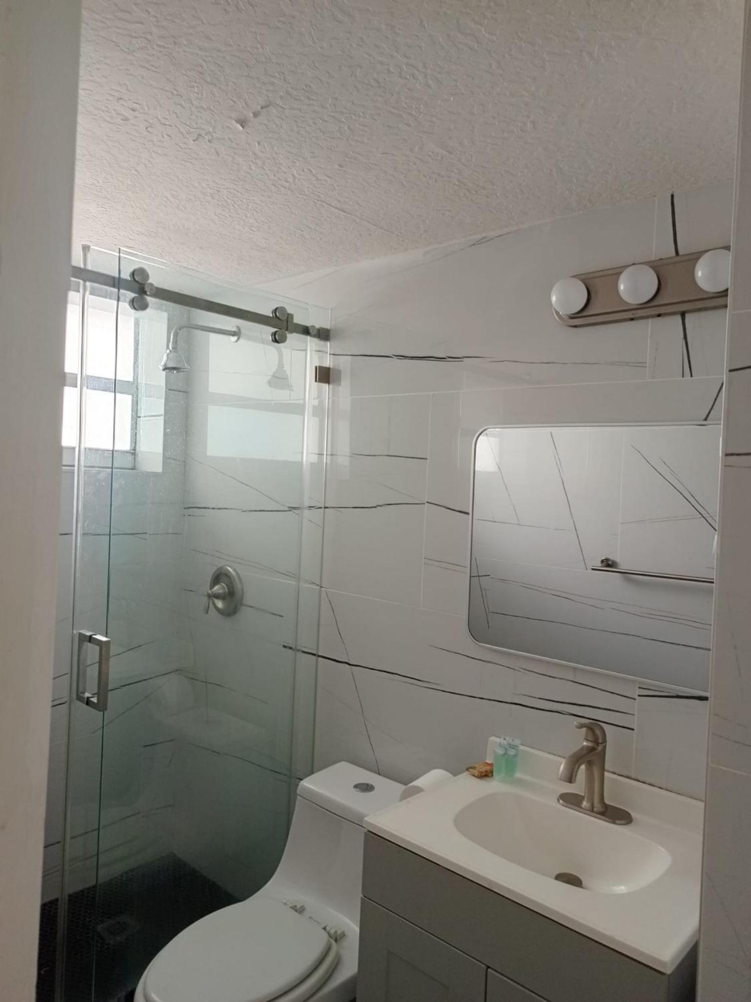 Pousada Suites Hollywood Esterno foto
